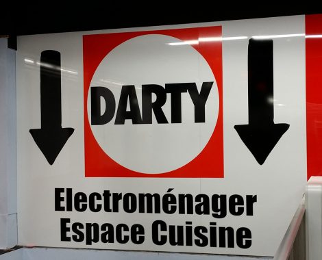 Panneau de signalétique intérieure Darty